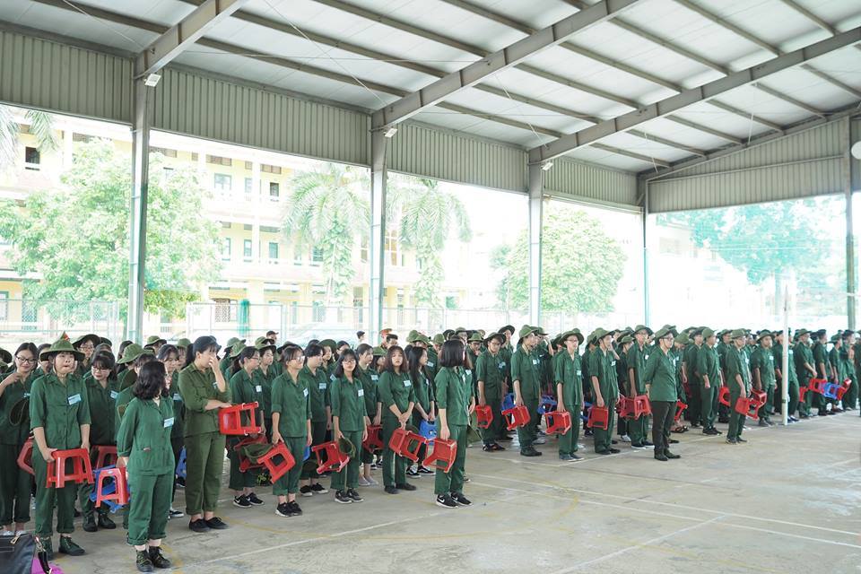 Ngày thứ ba nhập ngũ: Trải nghiệm để hiểu hơn về những người lính kiên cường