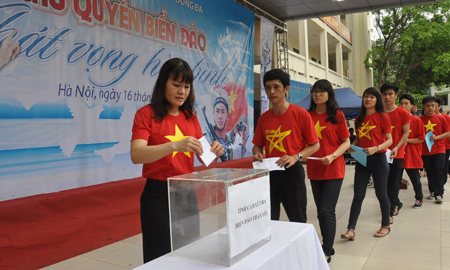 yêu nước, chủ quyền, biển đảo, biển Đông, Trường Sa, Hoàng Sa, thiêng liêng, chào cờ, quốc ca yêu nước, chủ quyền, biển đảo, biển Đông, Trường Sa, Hoàng Sa, thiêng liêng, chào cờ, quốc ca