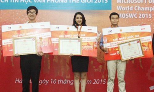 3 nhà vô địch chia sẻ bí quyết bứt phá thi Tin học