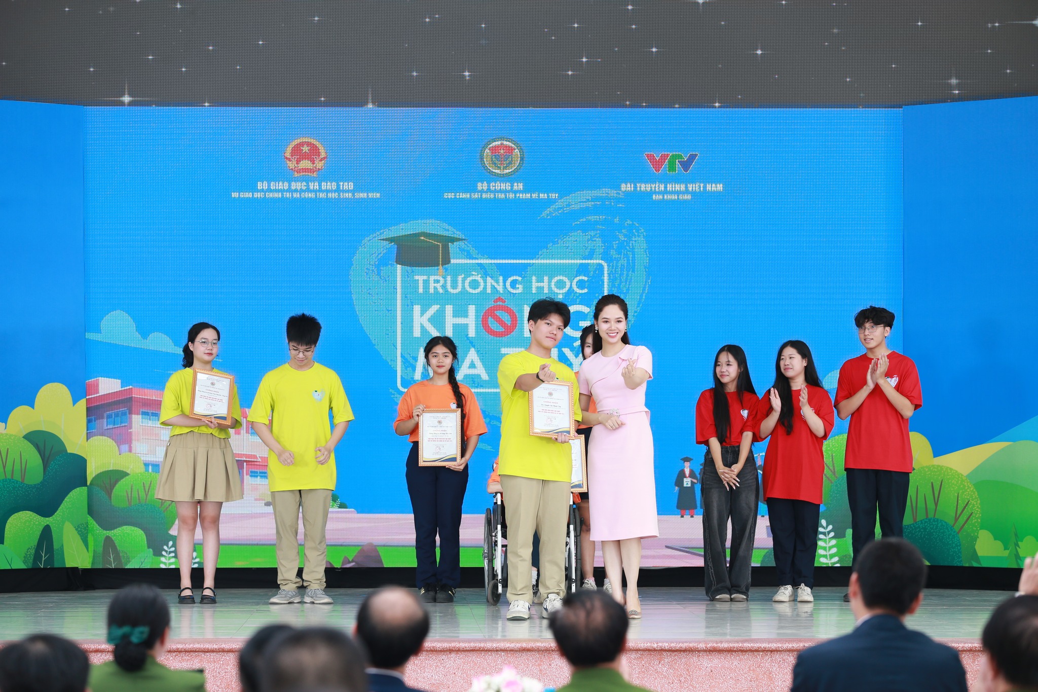 465688730_964667945689287_3097396374454471519_n-1