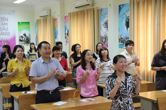 Buổi tư vấn đồng hành cùng phụ huynh "Khi con ham mê chơi điện tử"