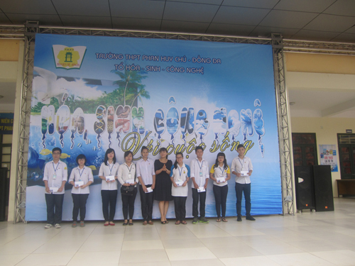 Tổng kết thi đua tháng 4