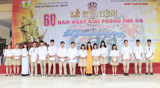 Lễ kỷ niệm 60 năm ngày giải phóng Thủ đô: Đầy ắp yêu tin và hy vọng