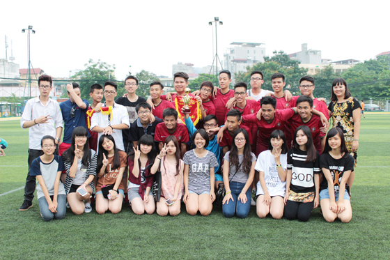 Cúp giải bóng đá học sinh hè 2014