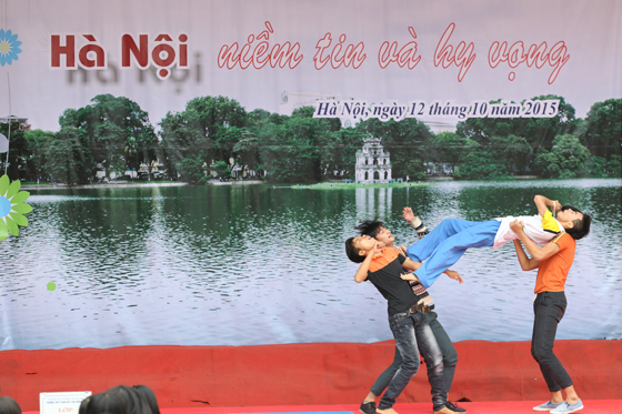 ngoai-khoa-to-xa-hoi_3