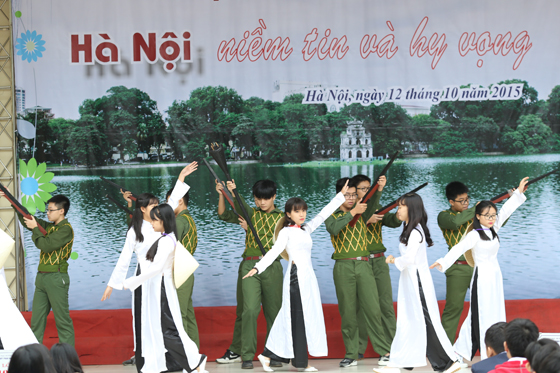 ngoai-khoa-to-xa-hoi_4