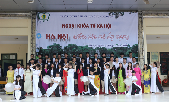 ngoai-khoa-to-xa-hoi_8