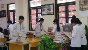 Công tác chuẩn bị "Sách giáo khoa tặng bạn" năm 2013-2014