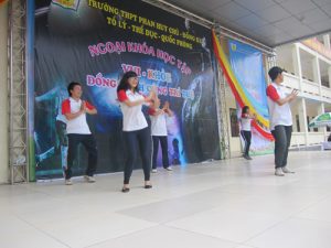 Ngoại khóa tổ Lý - Thể dục - Giáo dục Quốc phòng