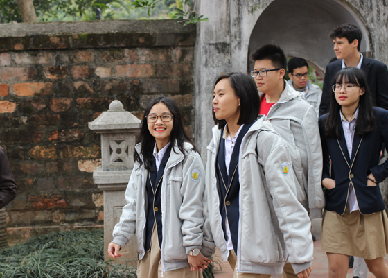 Ngày thơ Việt Nam với chủ đề: Đất nước cánh buồm xuân