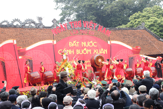 tho-dat-nuoc-cach-buom-xuan_2