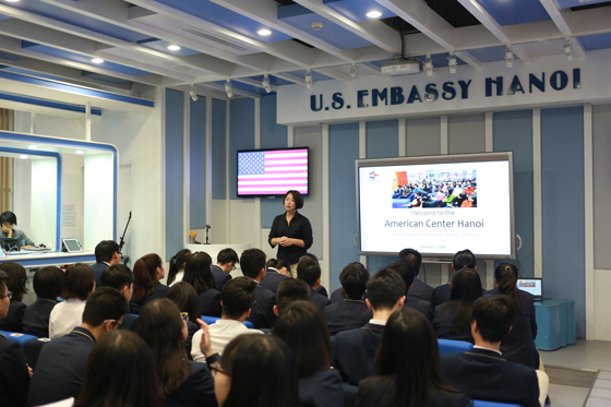 Học hỏi từ chuyến tham quan học tập tại Trung tâm Văn hóa Mỹ