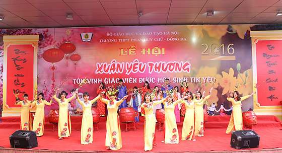 Lễ hội Xuân yêu thương và Tôn vinh thầy cô giáo (Tạp chí GDTĐ)